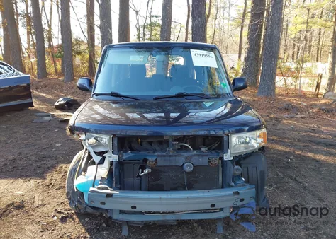 2004 Scion Xb from USA, damaged, VIN JTLKT324140165762